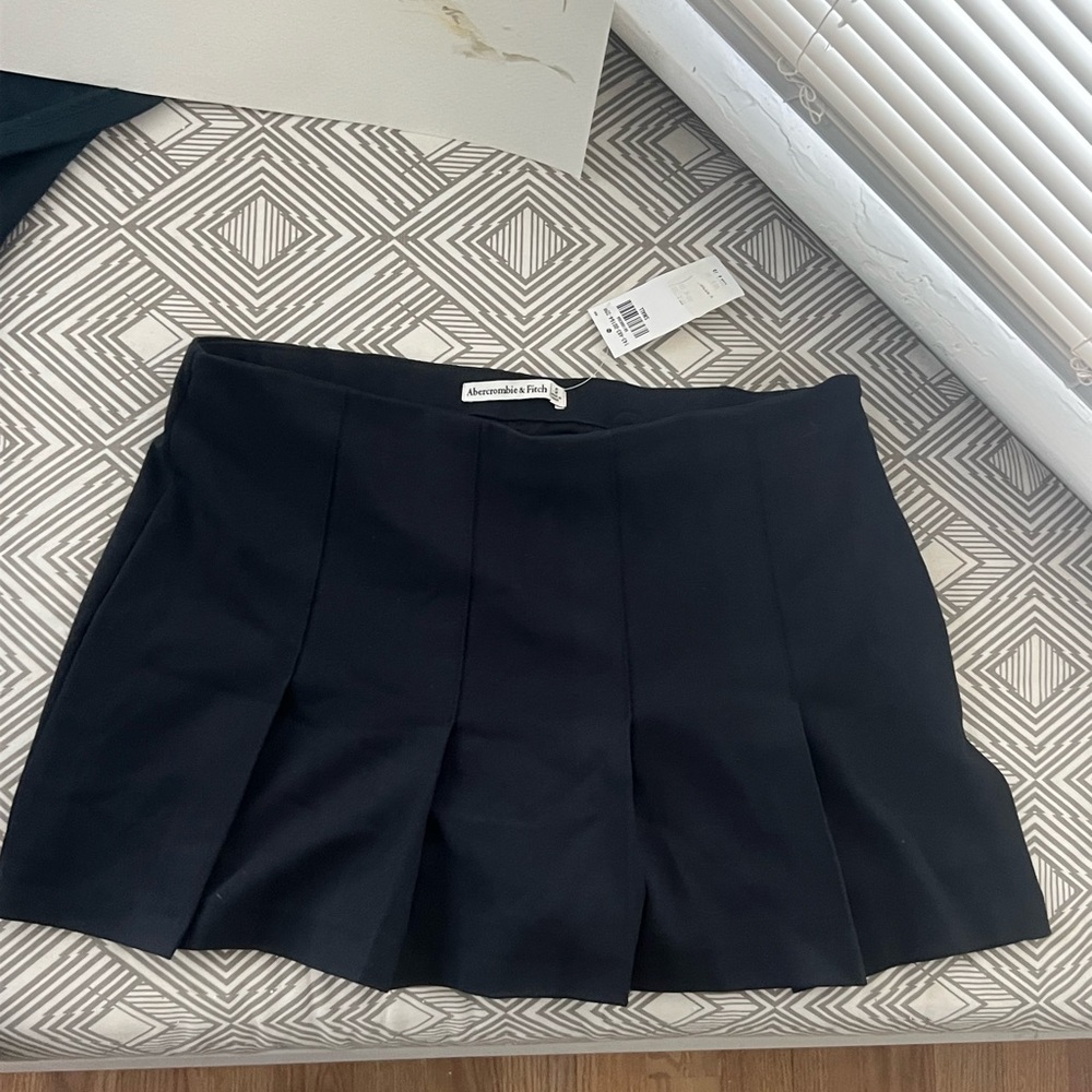 Abercrombie & Fitch Black Mini Skirt